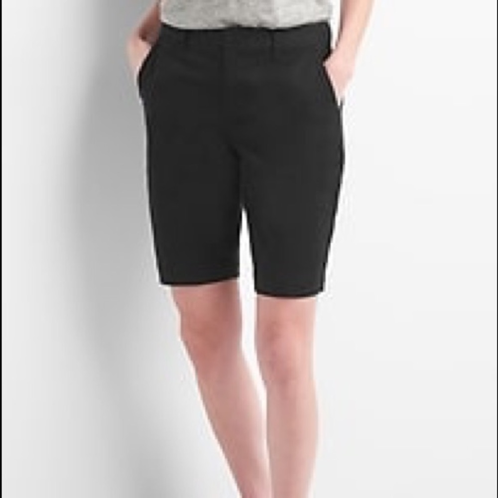 GAP Hadley Black Shorts